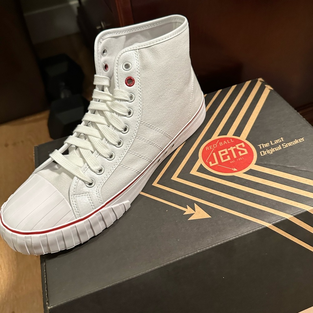 Redball Jets Sneakers